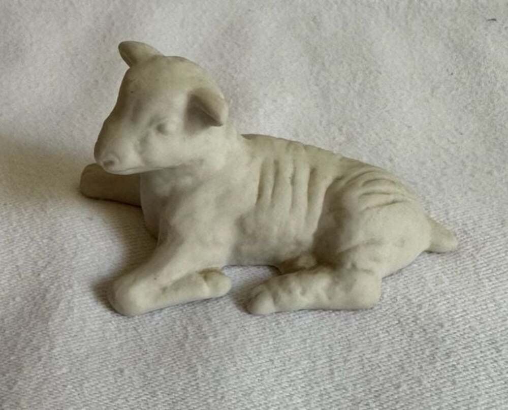 Boehm Spirit of Bethlehem Christian Era Collection Porcelain Lamb Figurine 7L